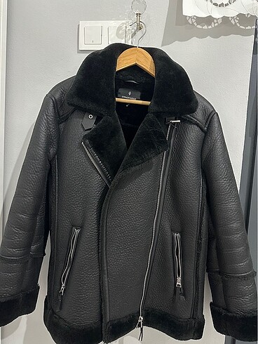 Stradivarius kürk detaylı ceket