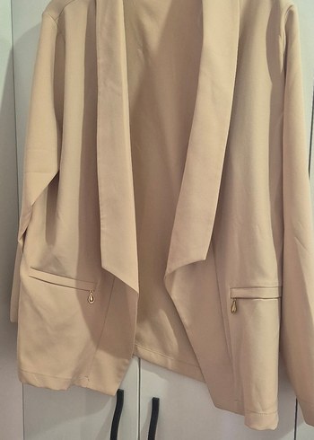 Bej Kadın Midi Uzunlukta Drapeli Blazer Ceket