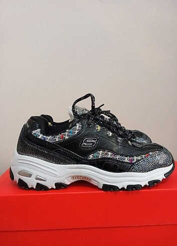 Skechers D Lites