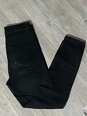 38 Beden TRENDYOLMİLLA Skinny antrasit jean