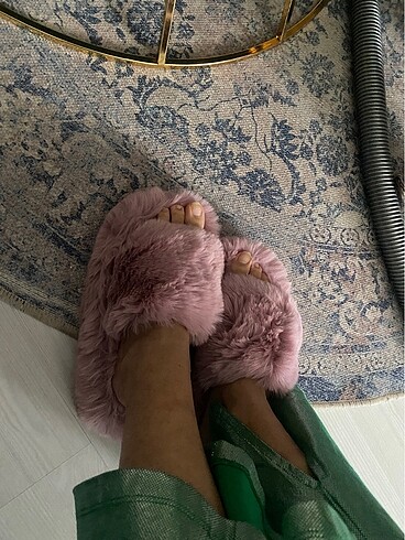 Ugg Peluş terlik