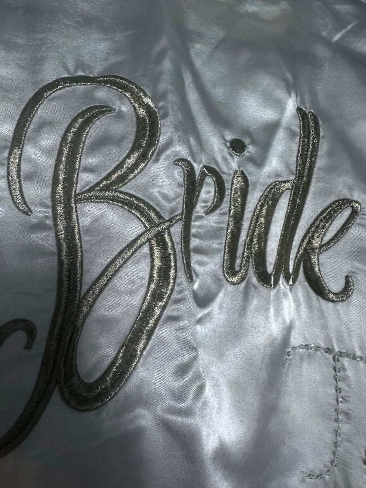 İşlemeli Beyaz Midi Kadın Sabahlık - Görsel 2