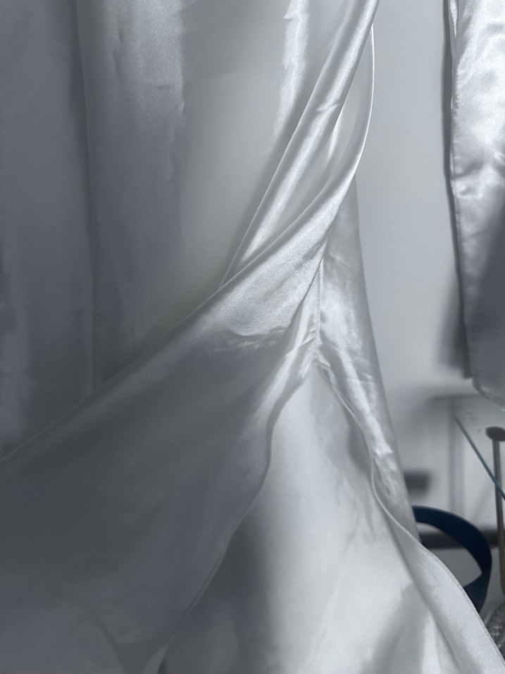 İşlemeli Beyaz Midi Kadın Sabahlık - Görsel 4