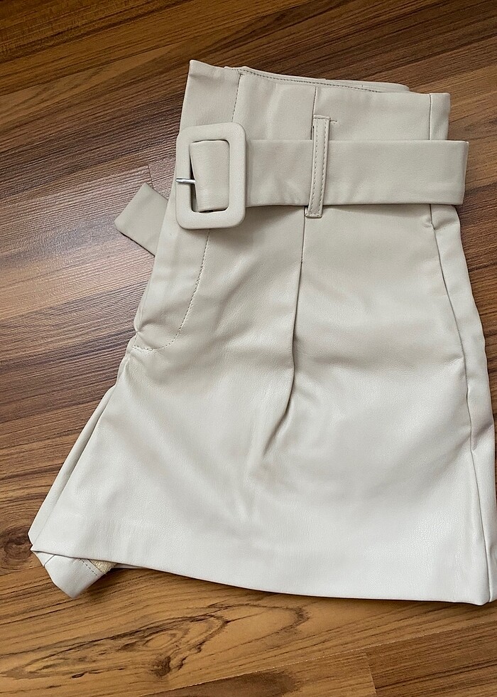 Zara deri şort - Görsel 4