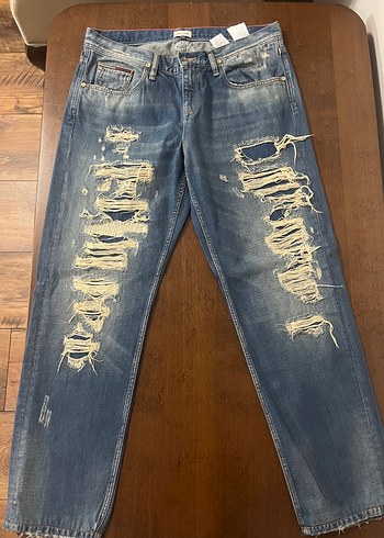 Tommy Hilfiger Denim Mavi Yırtık Jean 30/34