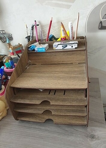 Ahşap evrak rafı ve organizer 