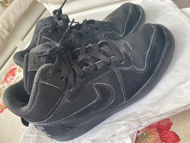 Nike bilekli siyah ayakkabı