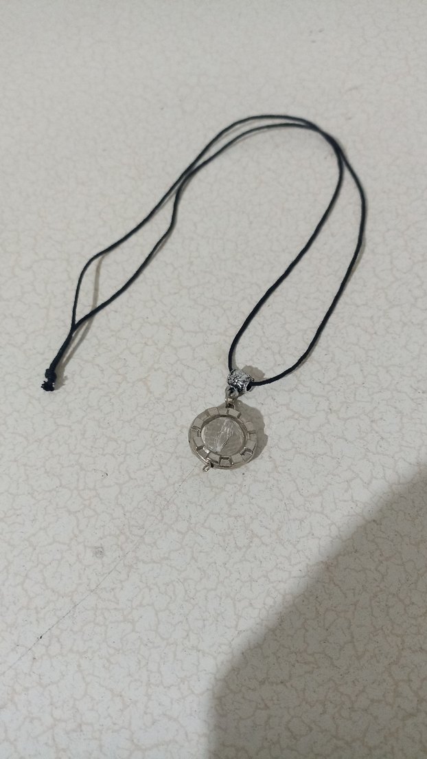 Saat, allık, tesbih - Görsel 2