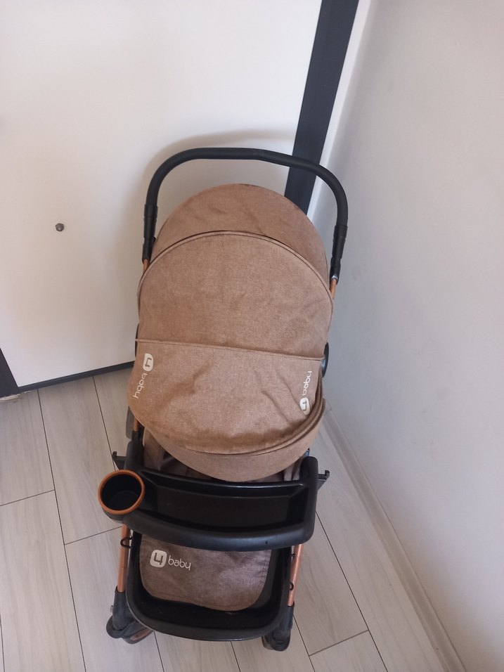 Kahverengi Bebek Arabası bıraz yıprandıgı ıcın ucuz yazdım - Görsel 4