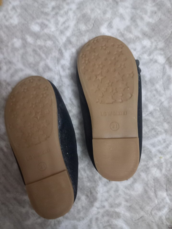 Kız Çocuk Siyah Babet Fırfırlı - Görsel 3