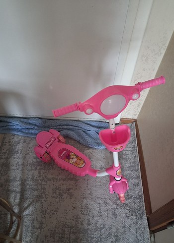 Pembe Çocuk Scooter'ı - Görsel 3