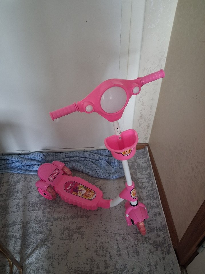 Pembe Çocuk Scooter'ı - Görsel 4
