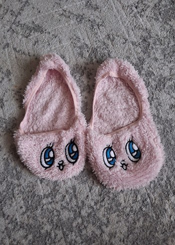 Kızlar için Pembe Nakışlı Sıcak Ev Terliği - Görsel 2