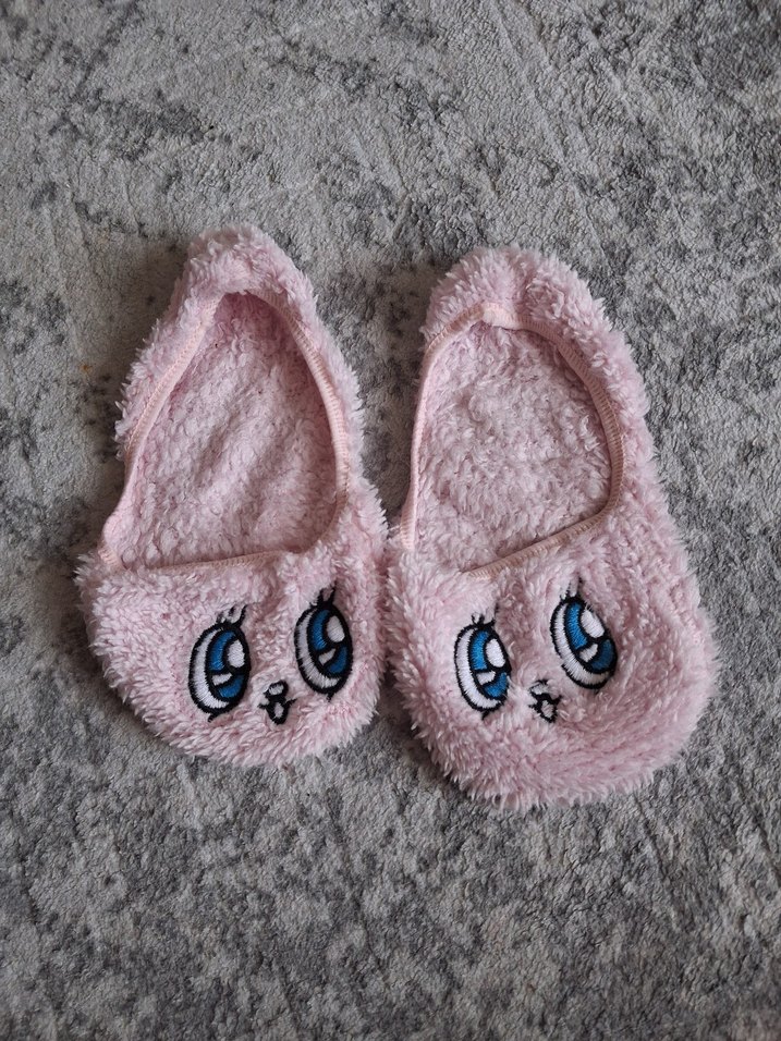 Kızlar için Pembe Nakışlı Sıcak Ev Terliği - Görsel 2