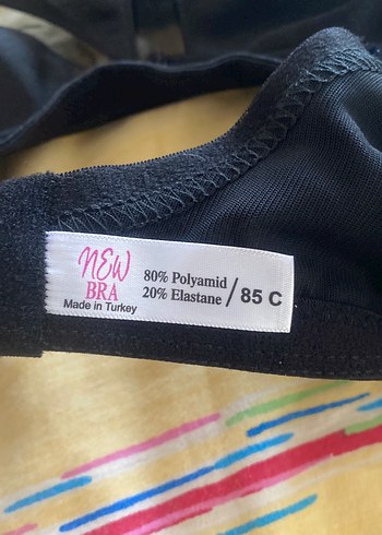 Siyah Sütyeni - Görsel 2