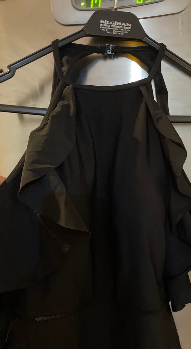 Fırfırlı Siyah Midi Kadın Mayo - Görsel 4