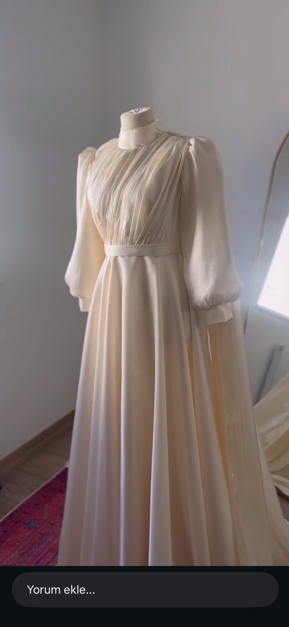 Uzun Kollu Beyaz Vintage Gelinlik - Görsel 2