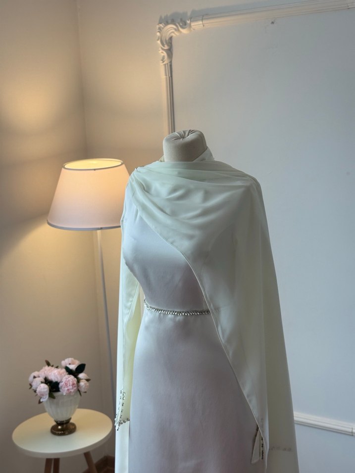 Tesettür çekim elbisesi - Görsel 3