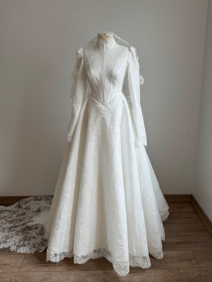 Fransız dantel tesettür  Gelinlik - Görsel 3