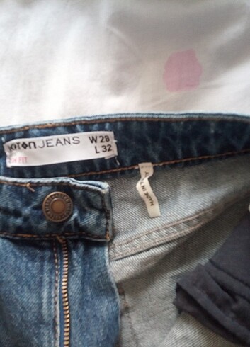 32 Beden mavi Renk Kot pantolon 