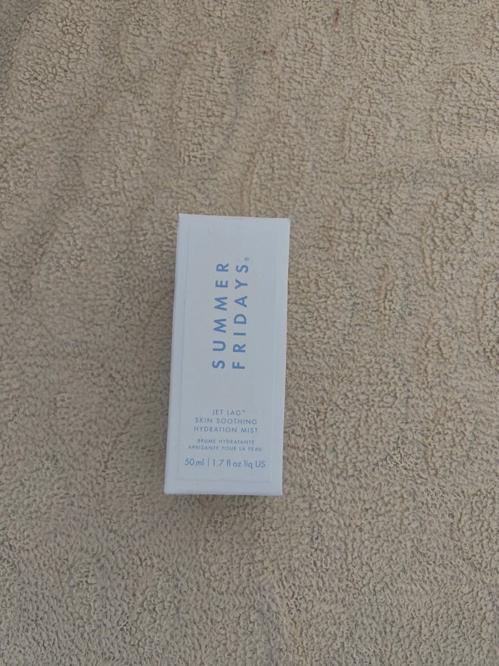 Summer Fridays Mavi Nemlendirici Mist - Görsel 3