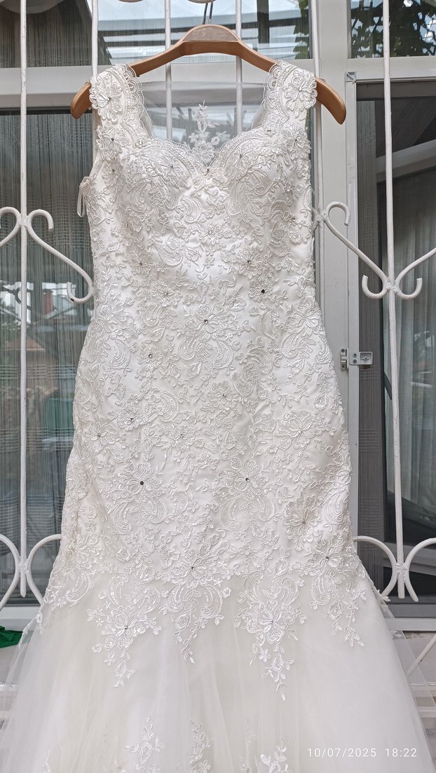 Klasik Elegan Beyaz Balık Model Gelinlik - Görsel 4