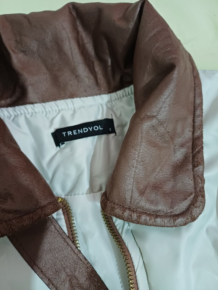 Kısa Kadın Ceket - Görsel 3