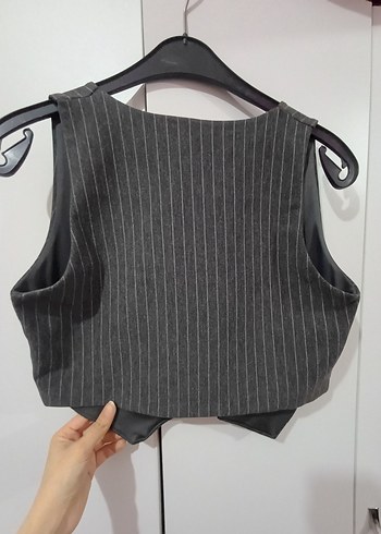 Stradivarius Gri Çizgili Mini Düğmeli Kadın Yelek - Görsel 3