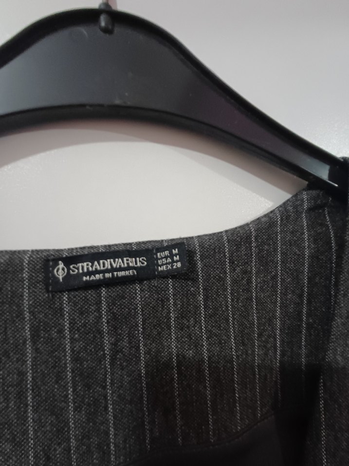 Stradivarius Gri Çizgili Mini Düğmeli Kadın Yelek - Görsel 2