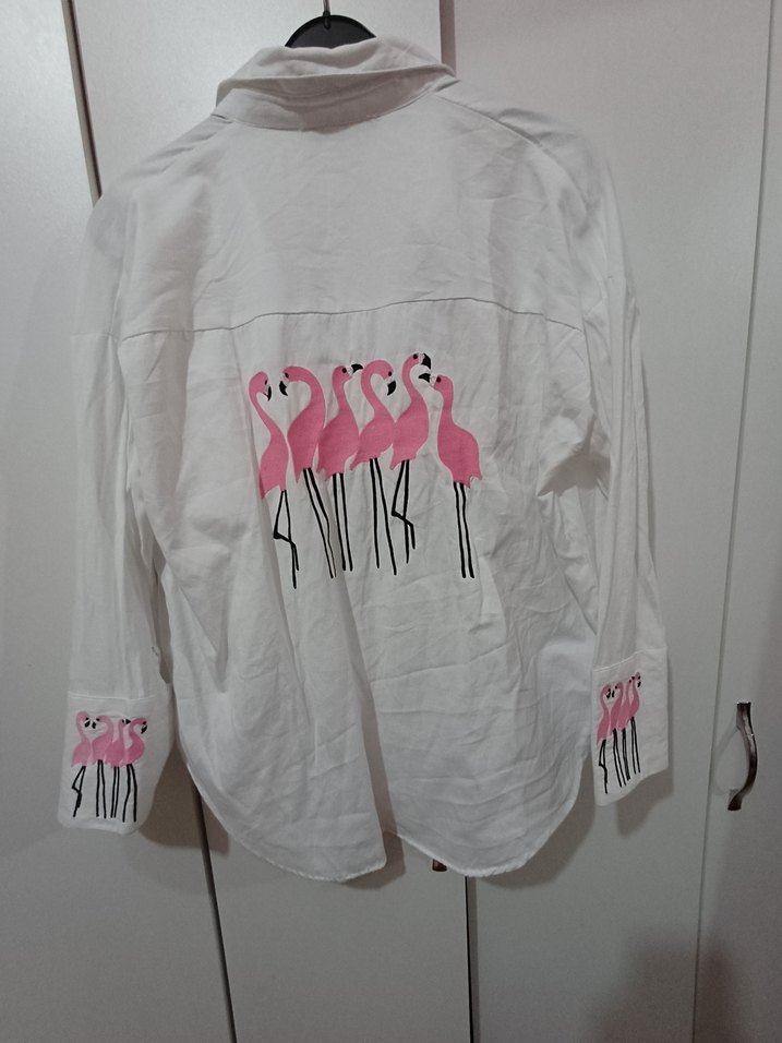 Düğmeli Beyaz Uzun Kollu Baskılı Kadın Gömlek - Görsel 2