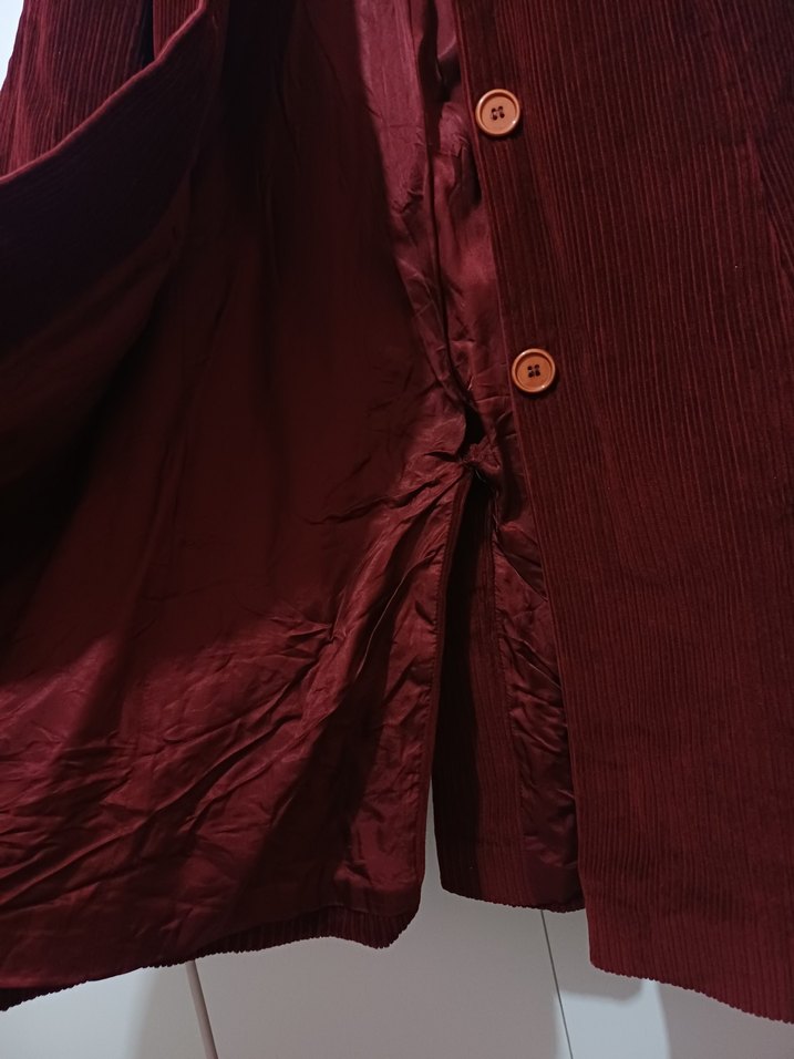 Bordo Kadife Düğmeli Kaban - Görsel 2