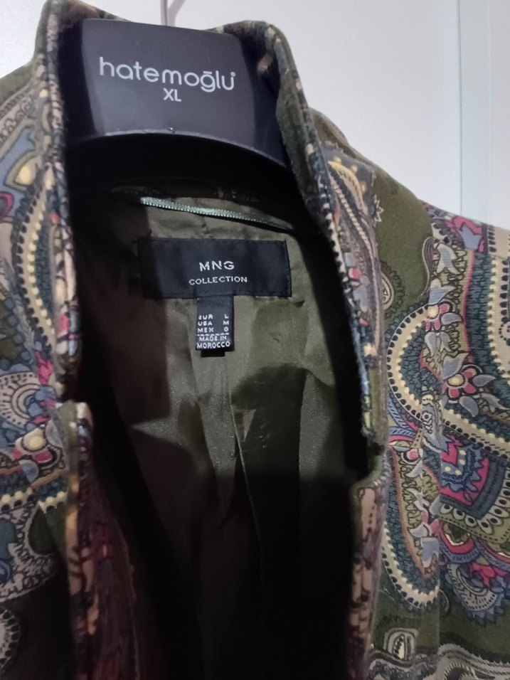 Çok Renkli Desenli Uzun Kadın Blazer - Görsel 3