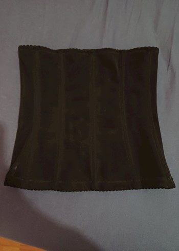 Siyah Korse - Görsel 2