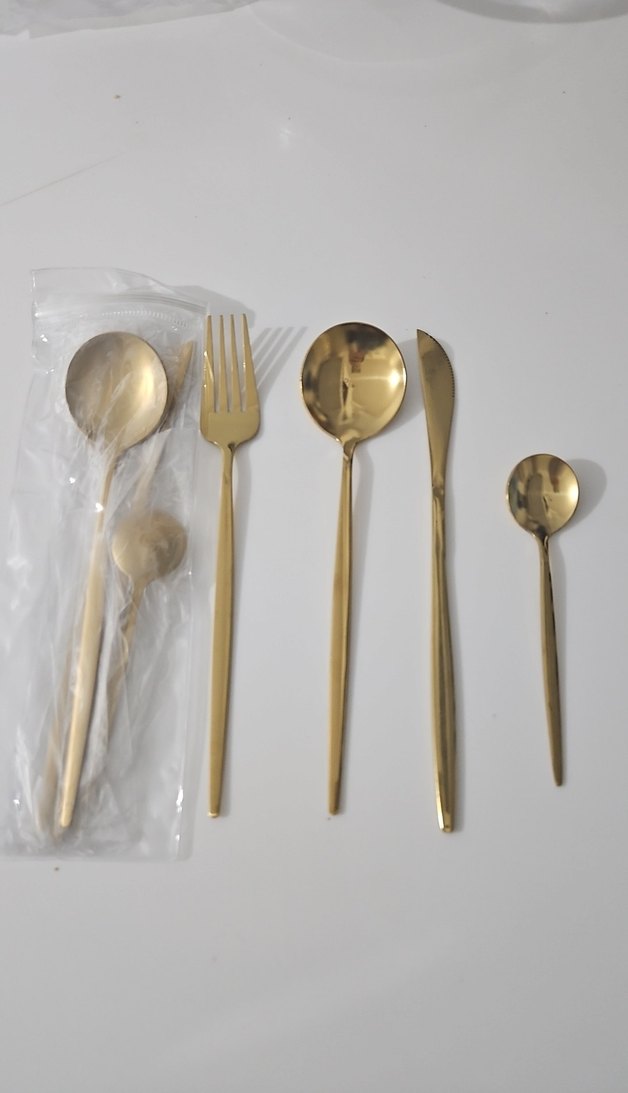 Parlak Altın Renkli 4 Parça Çatal Kaşık Bıçak Seti - Görsel 2