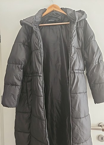 Siyah  Uzun Kadın Kışlık Mont - Görsel 4