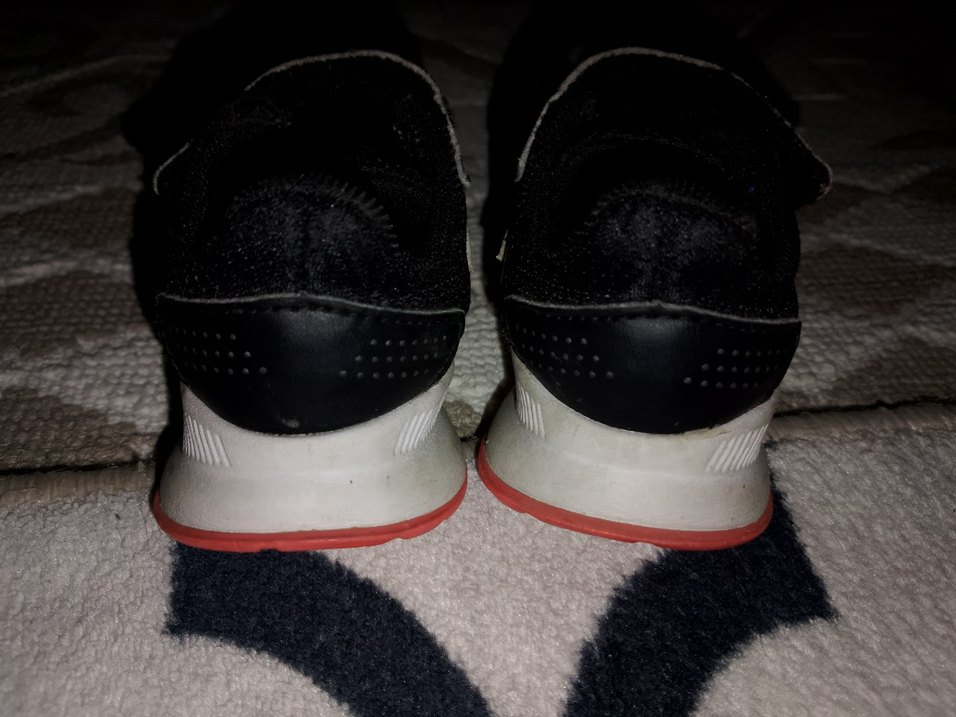 Adidas Spor . 21 numara - Görsel 2