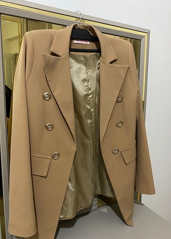 Zara Bej Uzun Kollu Cift Sirali Blazer Ceket