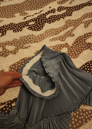 Gri Pileli Mini Etek - Görsel 2