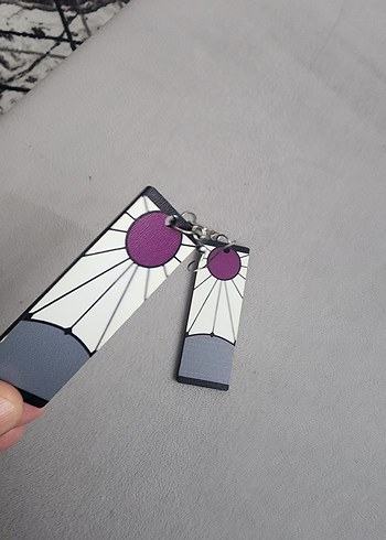 Uzun Mor ve Gri Minimalist Boncuklu Küpeler - Görsel 3