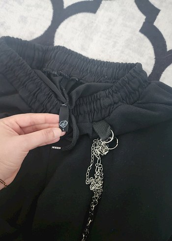 Siyah Zincir Detaylı Salaş Kadın Kumaş Pantolon - Görsel 4