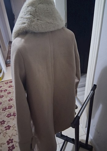 Bej Midi Kadın Kaban, Kürk Detaylı, Rahat Kesim - Görsel 2