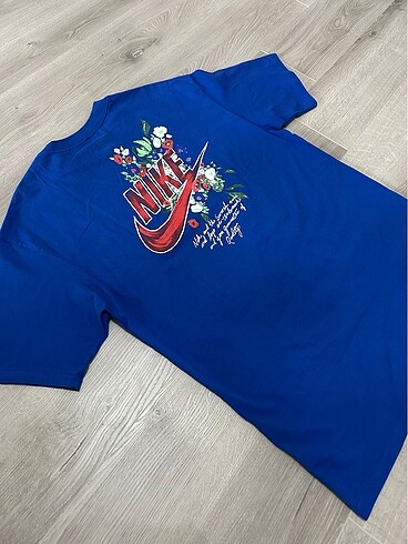 Nike Max90 Invisible Scenery Tişört - Görsel 4