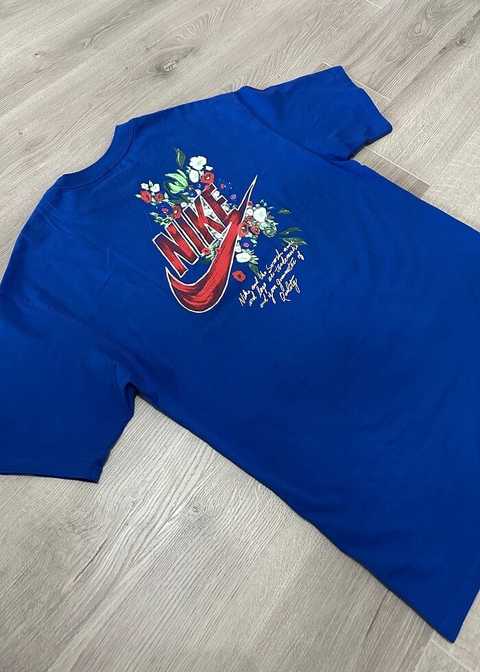 Nike Max90 Invisible Scenery Tişört - Görsel 4