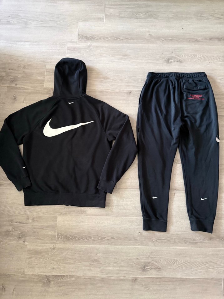 Nike Swoosh Eşofman Takımı - Görsel 2