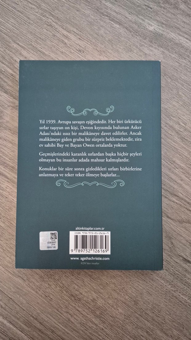 Agatha Christie - On Kişiydiler - Görsel 2