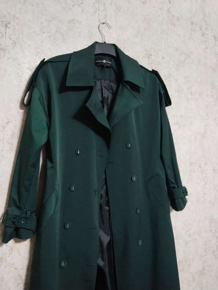 Fatmaatasoy Kadın Koyu Yeşil Uzun Düğmeli Trençkot - Görsel 3