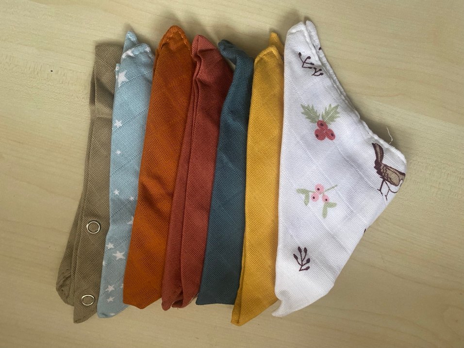 Nakışlı Çok Renkli Bebek Önlüğü Seti - Görsel 2