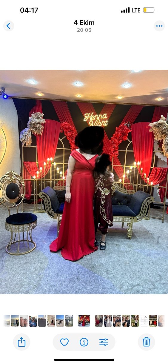 Klasik Kırmızı V Yaka Uzun Abiye Elbise - Görsel 2