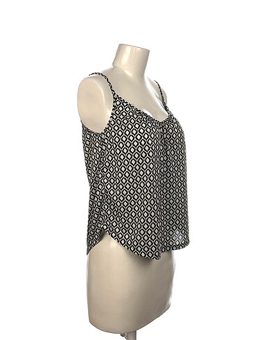 H&M H&M Bluz %70 İndirimli.