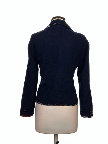 40 Beden Koton Blazer %70 İndirimli.
